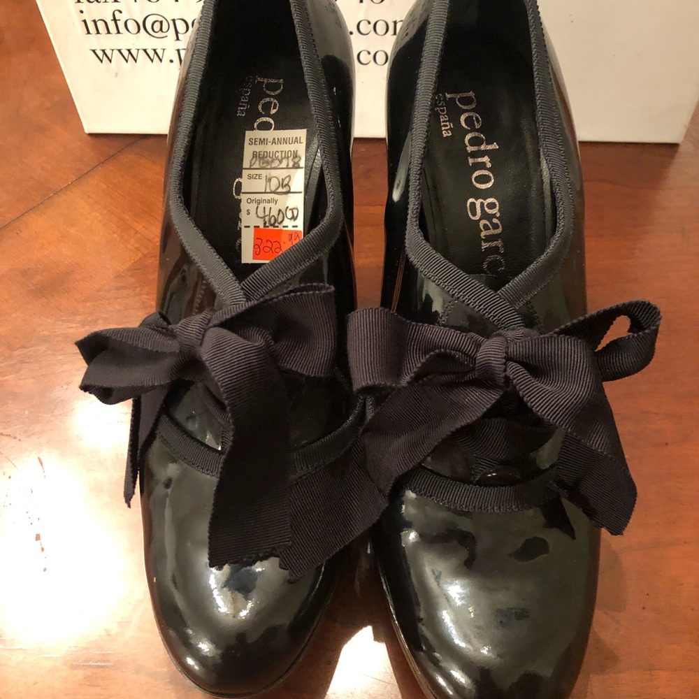 Beautiful black heels